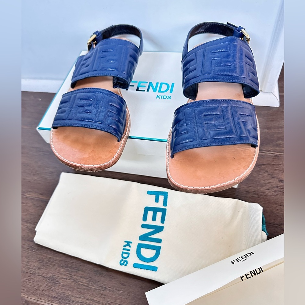 Fendi kids leather sandals